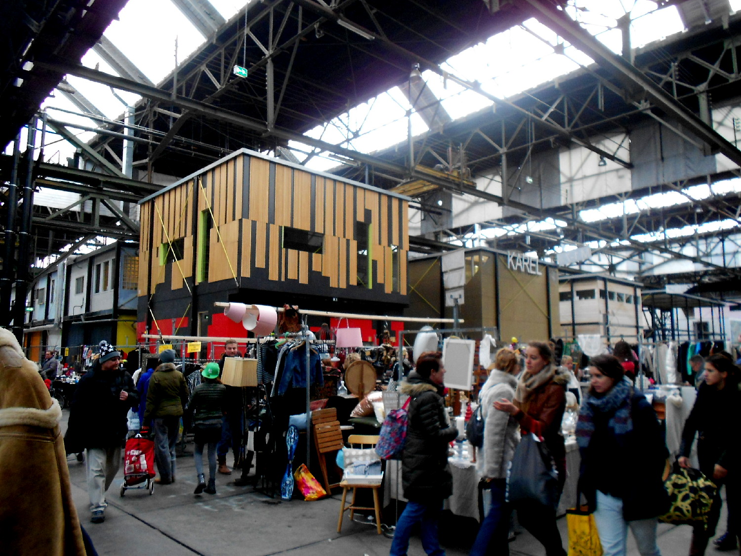 NDSM vlooienmarkt 01